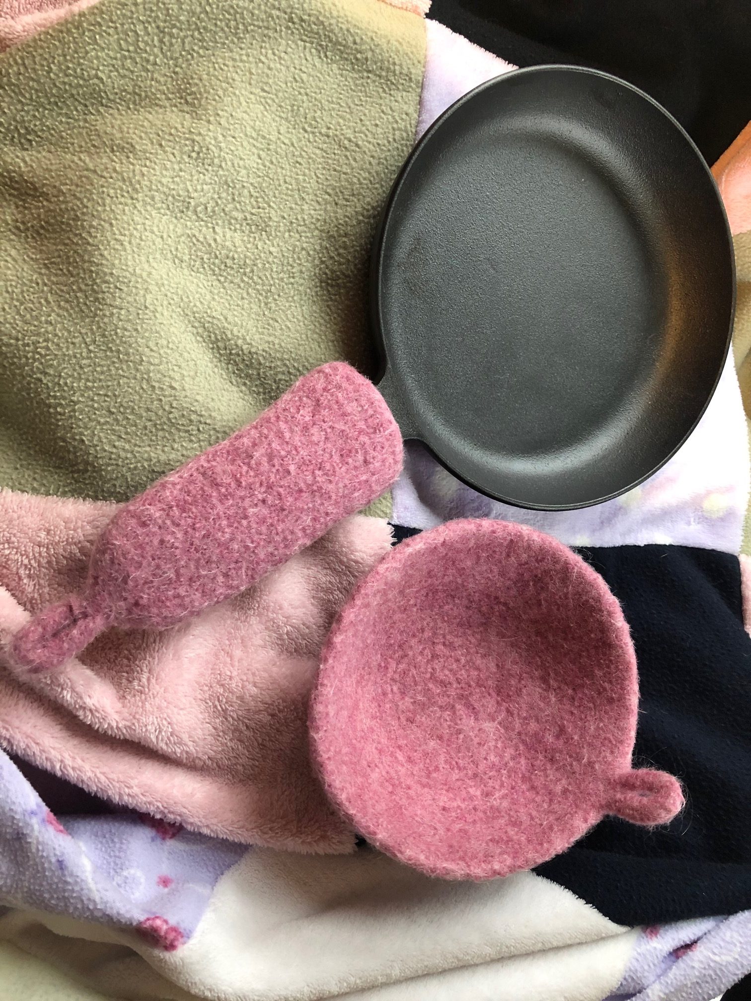 Hand Knit Felted Bowl Buddy and Pan Handler - Mauve Set - Random